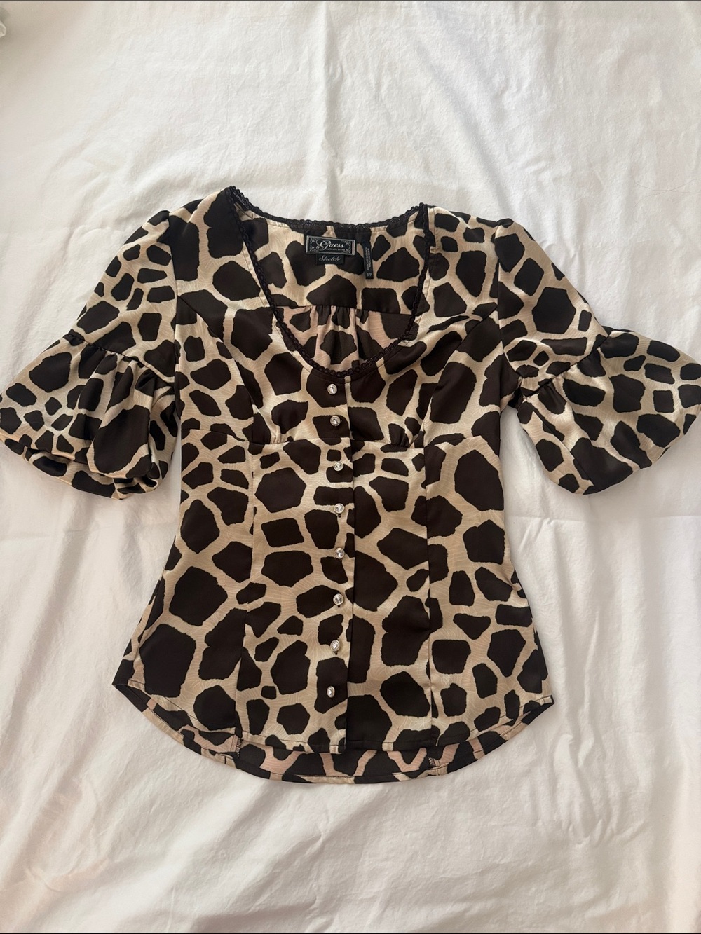 Vintage Guess Black and Beige Giraffe-Print Button Front Blouse